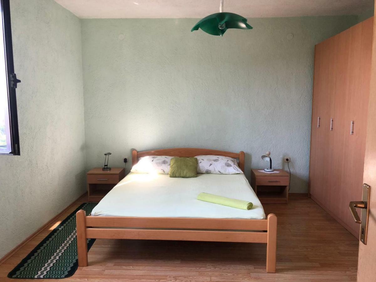 Apartment Jelena เซนญ์ ภายนอก รูปภาพ